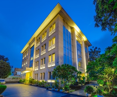 The Muse Sarovar Portico - A Sarovar Hotel